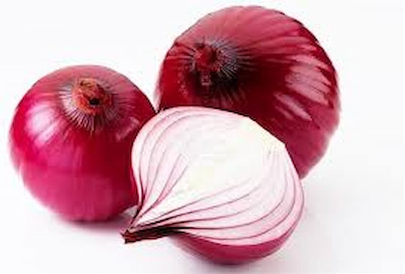 پیاز قرمز شیرین برای طعم ملایم و دل چسب در آشپزی